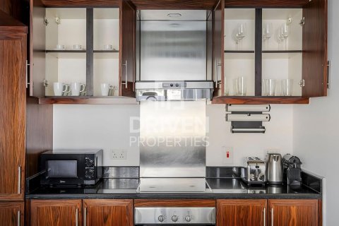 Appartement à vendre à  Downtown Dubai (Downtown Burj Dubai), Dubai, EAU 2 chambres, 122 m2 № 683238 - photo 17