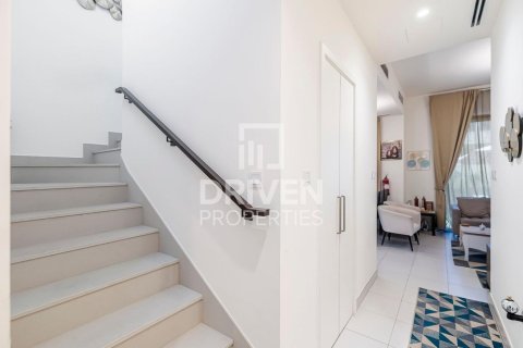 Dubai South (Dubai World Central), Dubai, UAE의 판매용 빌라 침실 3개, 180제곱미터 번호 654759 - 사진 8