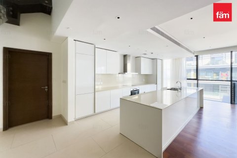 Al Wasl、Dubai、UAE にあるマンション販売中 4ベッドルーム、272.7 m2、No687614 - 写真 4