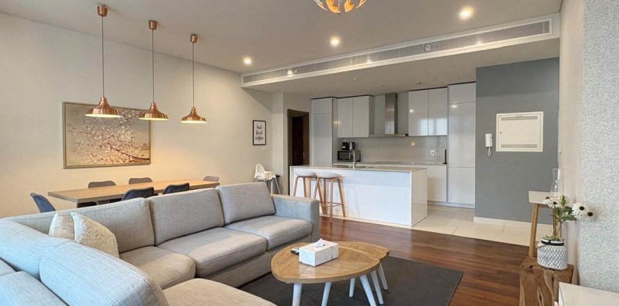 Al Wasl、Dubai、UAEにあるマンション 2ベッドルーム、179.2 m2 No687611