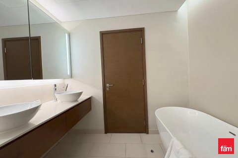 Apartment til salg i City Walk, Dubai, UAE 2 soveværelser, 179.2 kvm № 687611 - foto 2