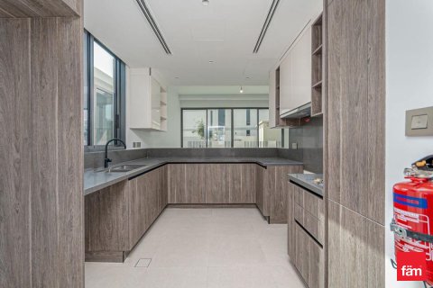 Vila u gradu Tilal Al Ghaf, Dubai, UAE 4 spavaće sobe, 421.1 m2 Br. 715078 - Slika 5