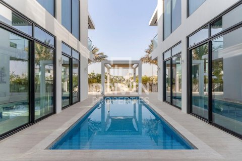 Villa zur Miete in Jumeirah, Dubai, VAE 6 Schlafzimmer, 900 m2 Nr. 654942 - Foto 4