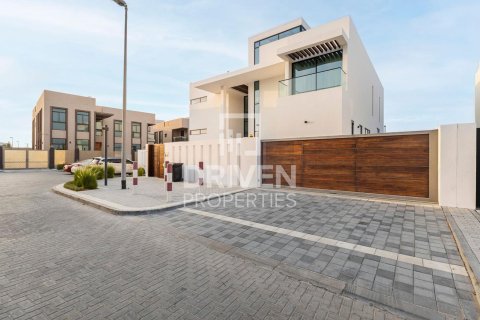 Villa zur Miete in Jumeirah, Dubai, VAE 6 Schlafzimmer, 900 m2 Nr. 654942 - Foto 1