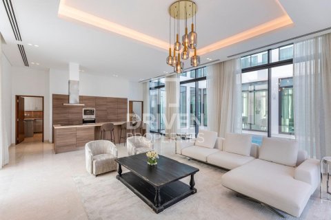 Villa zur Miete in Jumeirah, Dubai, VAE 6 Schlafzimmer, 900 m2 Nr. 654942 - Foto 7