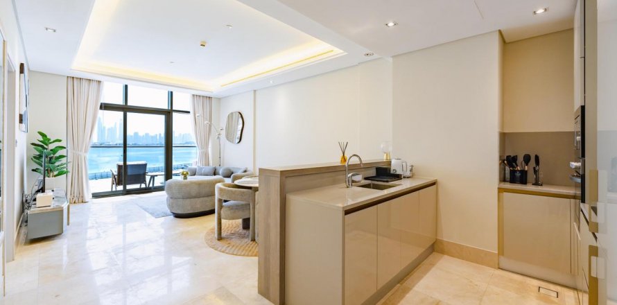 Apartment in Palm Jumeirah, Dubai, UAE 1 bedroom, 81 sq.m. № 613050