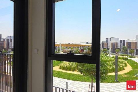 Kuća u nizu u gradu Dubai, UAE 3 spavaće sobe, 171.2 m2 Br. 686078 - Slika 2