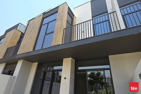 Kuća u nizu u gradu Dubai, UAE 3 spavaće sobe, 171.2 m2 Br. 686078