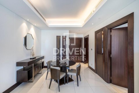 Appartement te huur in Downtown Dubai (Downtown Burj Dubai), Dubai, VAE 1 slaapkamer, 74 vr.m., nr 684491 - foto 11