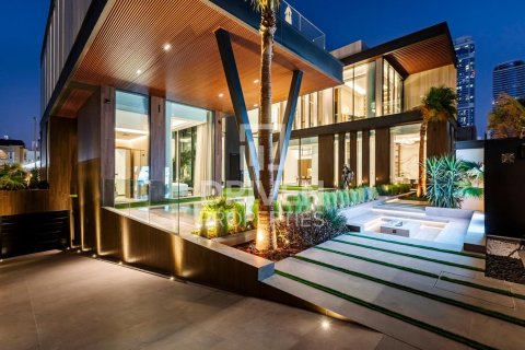 Willa na sprzedaż w Al Wasl, Dubai, ZEA 5 sypialnie, 1570 mkw., nr 652949 - zdjęcie 30