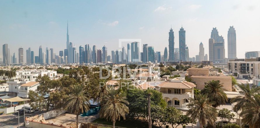 Apartament në Al Wasl, Dubai, Emiratet e Bashkuara Arabe 1 dhomë gjumi, 87 m2. № 652951