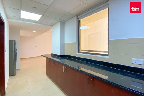 Apartment in Dubai, UAE 1 bedroom, 107.3 sq.m. № 699051 - photo 10