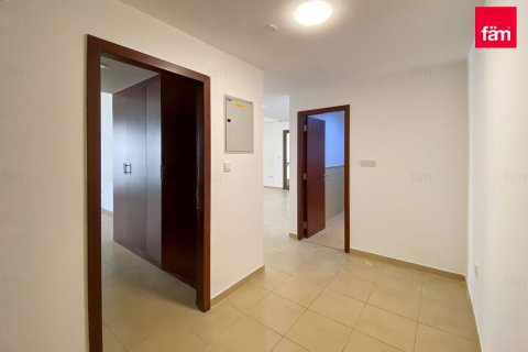 Apartment in Dubai, UAE 1 bedroom, 107.3 sq.m. № 699051 - photo 13