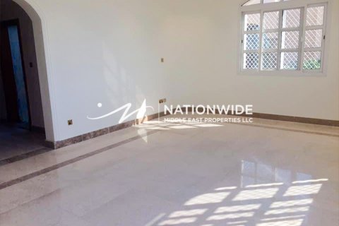 Villa til salgs i Abu Dhabi, Emiratene 6 soverom, 1500 kvm Nr. 650514 - Foto 5