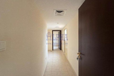 Huvila Al Hamra Village, Ras Al Khaimah, Arabiemiraatit 5 makuuhuonetta, 464.5 m2 № 679556 - kuva 10