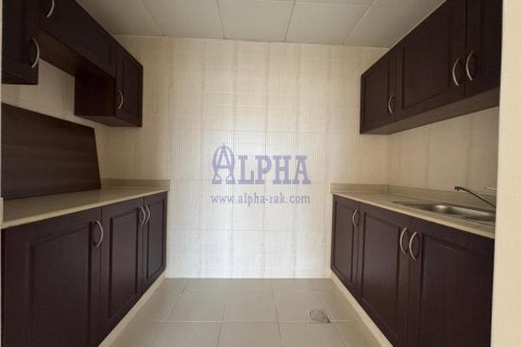 Huvila Al Hamra Village, Ras Al Khaimah, Arabiemiraatit 5 makuuhuonetta, 464.5 m2 № 679556 - kuva 11