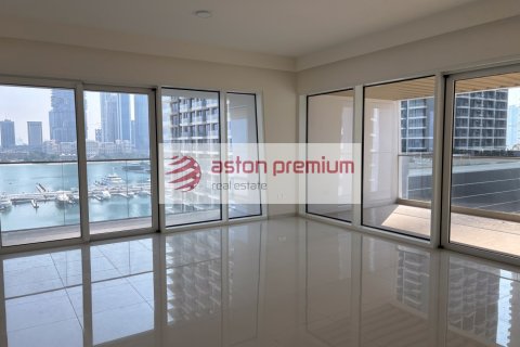 Apartment til salg i Dubai Harbour, Dubai, UAE 2 soveværelser, 161 kvm № 679554 - foto 1
