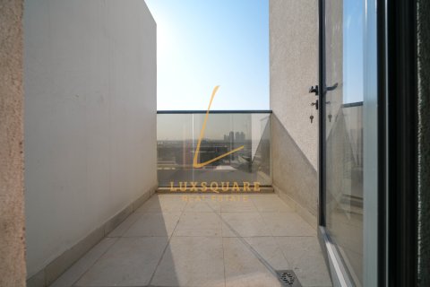 Apartman u gradu Motor City, Dubai, UAE 3 spavaće sobe, 194 m2 Br. 679557 - Slika 18