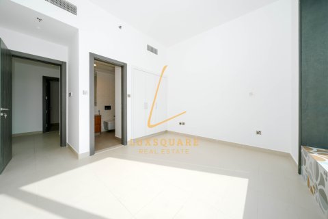 Apartman u gradu Motor City, Dubai, UAE 3 spavaće sobe, 194 m2 Br. 679557 - Slika 10