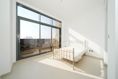 Apartman u gradu Motor City, Dubai, UAE 3 spavaće sobe, 194 m2 Br. 679557 - Slika 13