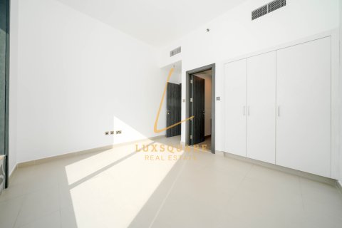 Apartman u gradu Motor City, Dubai, UAE 3 spavaće sobe, 194 m2 Br. 679557 - Slika 17
