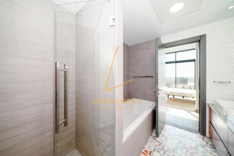 Apartman u gradu Motor City, Dubai, UAE 3 spavaće sobe, 194 m2 Br. 679557 - Slika 28