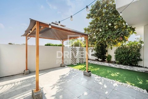 Városi lakóépület itt: Mudon, Dubai, EAE, 4 hálószoba, 187 m², azonosító: 684357 - fénykép 17