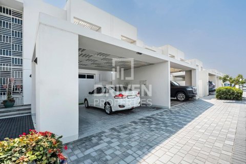 Városi lakóépület itt: Mudon, Dubai, EAE, 4 hálószoba, 187 m², azonosító: 684357 - fénykép 2