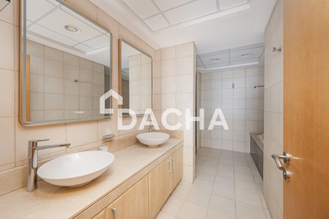 Apartment til salg i Palm Jumeirah, Dubai, UAE 2 soveværelser, 144 kvm № 719197 - foto 11