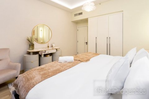 Apartmen di Dubai, UAE 2 bilik tidur, 120.3 meter persegi № 686092 - foto 18