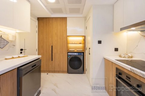 Apartmen di Dubai, UAE 2 bilik tidur, 120.3 meter persegi № 686092 - foto 16