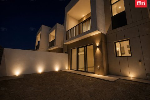 Villa en alquiler en Dubai, EAU 3 dormitorios, 144.8 m2 № 766293 - foto 15