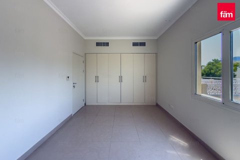 Villa in Dubai, UAE 3 bedrooms, 527.2 sq.m. № 764109 - photo 17