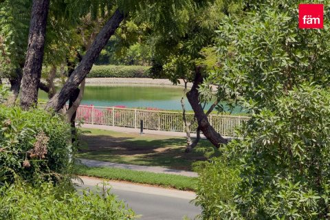 Villa in Dubai, UAE 3 bedrooms, 527.2 sq.m. № 764109 - photo 30