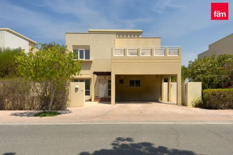 Villa in Dubai, UAE 3 bedrooms, 527.2 sq.m. № 764109 - photo 2