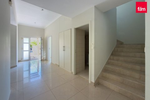Villa in Dubai, UAE 3 bedrooms, 527.2 sq.m. № 764109 - photo 13