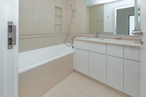 Apartmán v Town Square, Dubai, SAE 2 spálne, 95 m2 č. 677371 - Fotografia 8