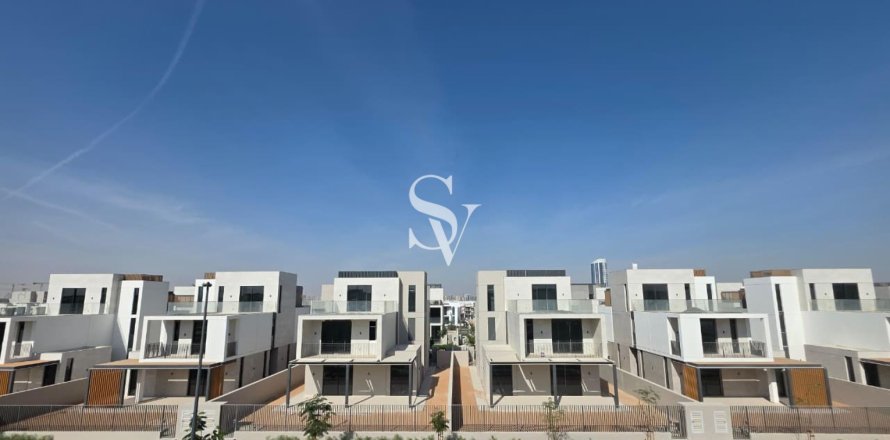 Βίλα σε Arabian Ranches 3, Dubai, ΗΑΕ 4 υπνοδωμάτια, 585 τ.μ. Αρ. 669392