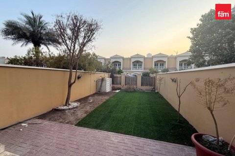 Villa Dubaijā, AAE 2 istabas, 180 m2 Nr. 752172 - attēls 7