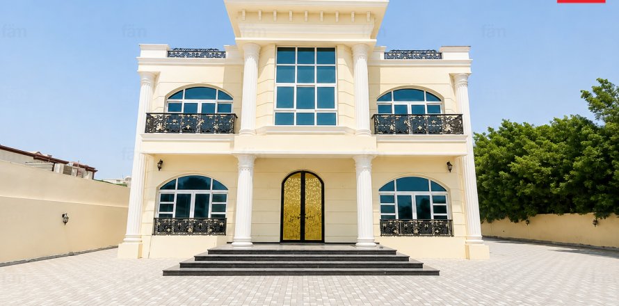 Villa em Al Barsha, Dubai, EAU 5 quartos, 1393.5 m2 № 752173