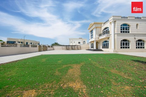Villa sa Al Barsha, Dubai, UAE 5 silid-tulugan, 1393.5 sq.m. № 752173 - larawan 11