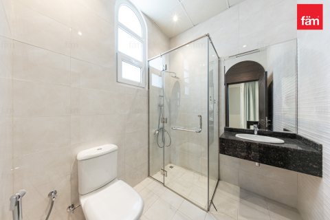 Villa sa Al Barsha, Dubai, UAE 5 silid-tulugan, 1393.5 sq.m. № 752173 - larawan 22