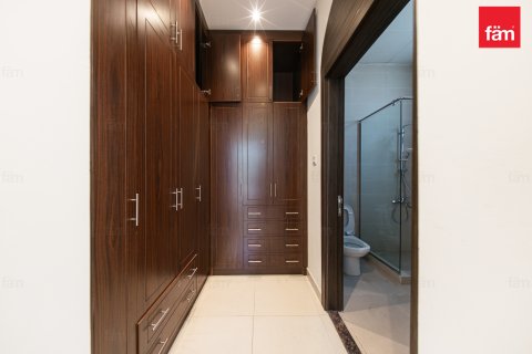 Villa sa Al Barsha, Dubai, UAE 5 silid-tulugan, 1393.5 sq.m. № 752173 - larawan 20