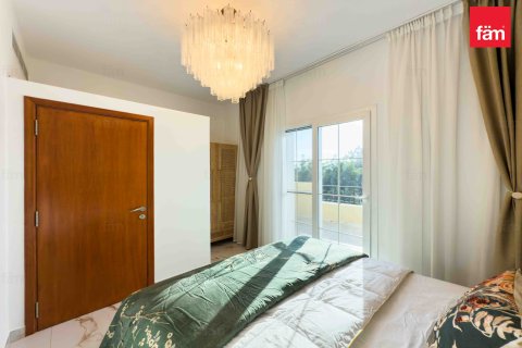 Villa til salgs i Dubai, Emiratene 4 soverom, 266.1 kvm Nr. 668840 - Foto 15