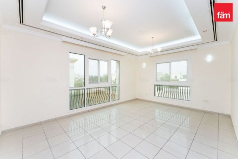 Villa Al Barsha, Dubaijā, AAE 4 istabas, 1393.5 m2 Nr. 668845 - attēls 21