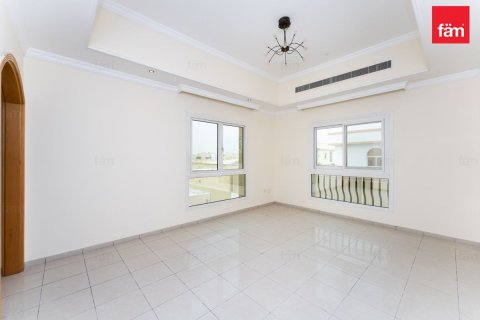 Villa Al Barsha, Dubaijā, AAE 4 istabas, 1393.5 m2 Nr. 668845 - attēls 26
