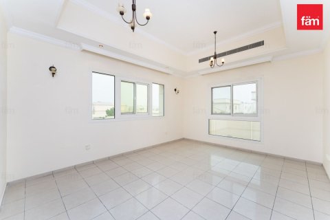 Villa Al Barsha, Dubaijā, AAE 4 istabas, 1393.5 m2 Nr. 668845 - attēls 25