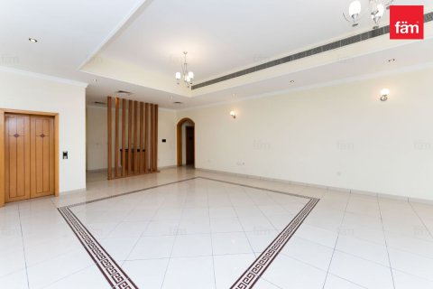 Villa Al Barsha, Dubaijā, AAE 4 istabas, 1393.5 m2 Nr. 668845 - attēls 13
