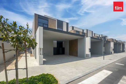 Kuća u nizu u Dubai, UAE 4 spavaćih soba, 254.5 m2 Br. 668844 - fotografija 1