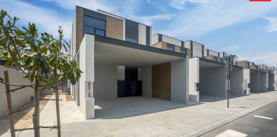 Kuća u nizu u Dubai, UAE 254.5 m2, 4 spavaćih soba Br. 668844